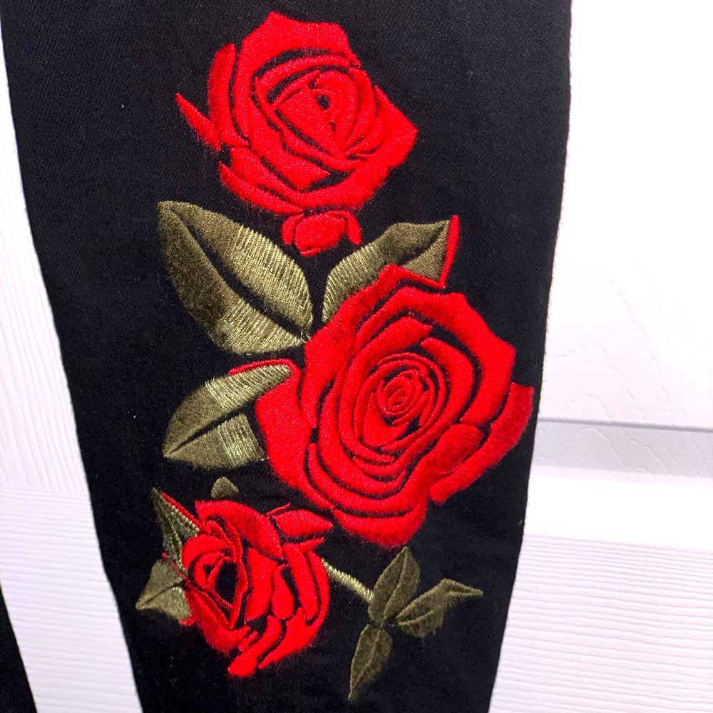 Men’s Zara Rose 🌹 Jeans